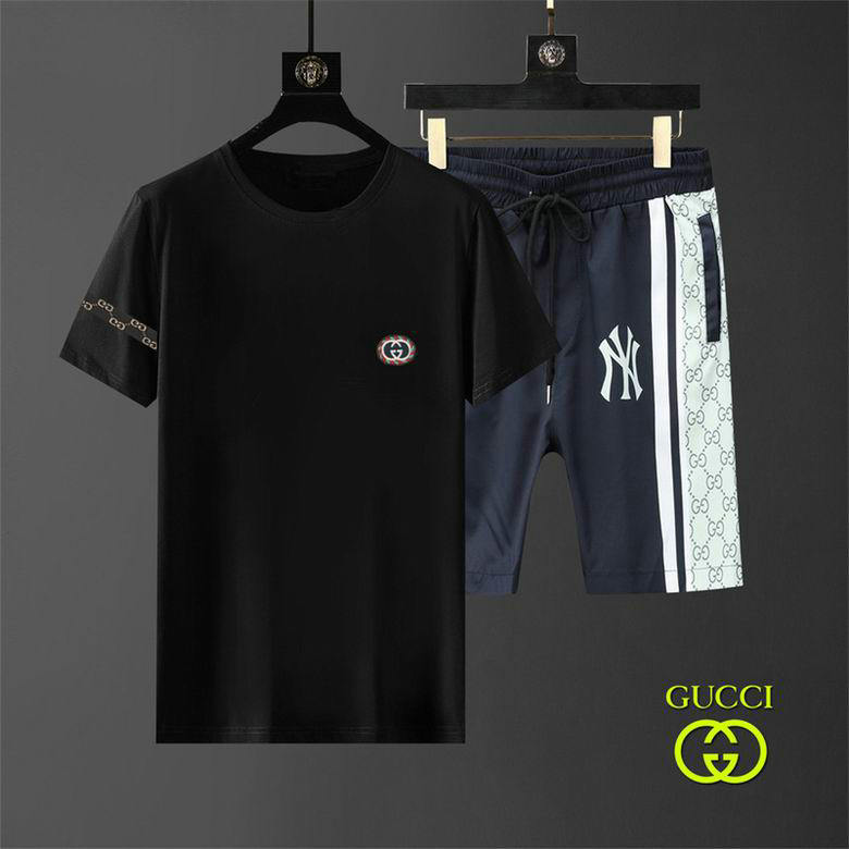Wholesale Cheap G ucci Short Sleeve Tracksuits for Sale