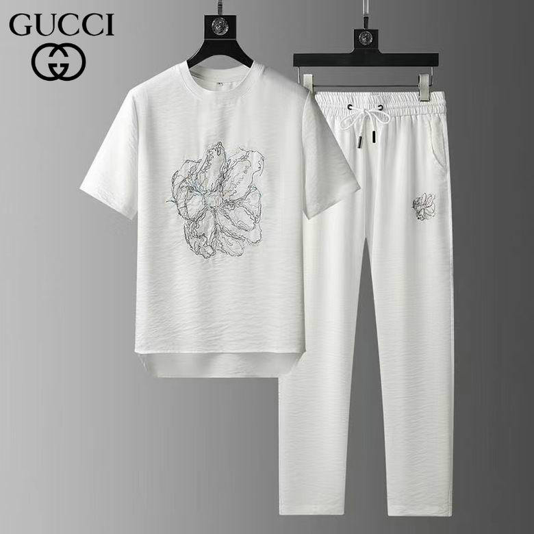 Wholesale Cheap G ucci Short Sleeve Tracksuits for Sale