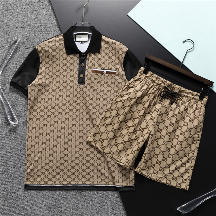 Wholesale Cheap G ucci Short Sleeve Tracksuit for Sale