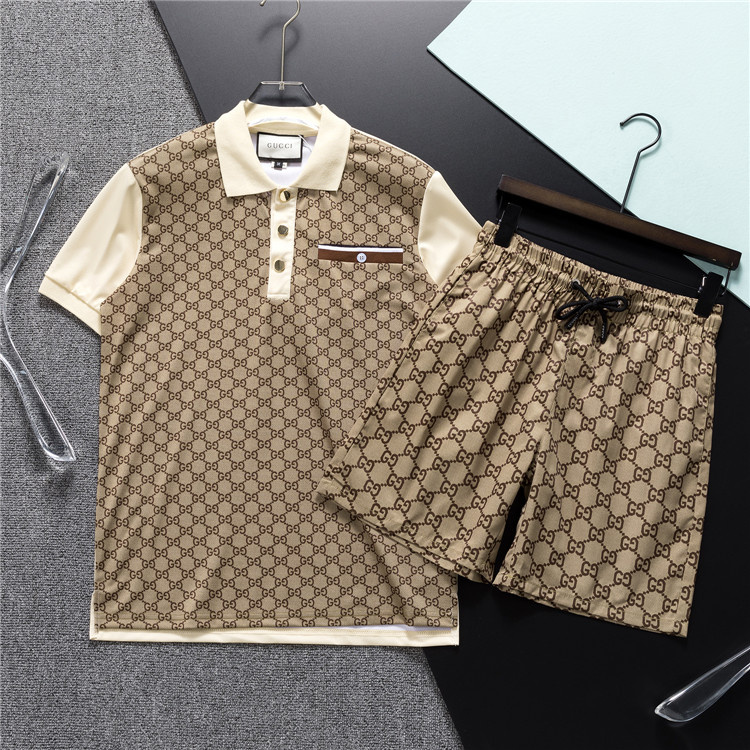 Wholesale Cheap G ucci Short Sleeve Tracksuit for Sale