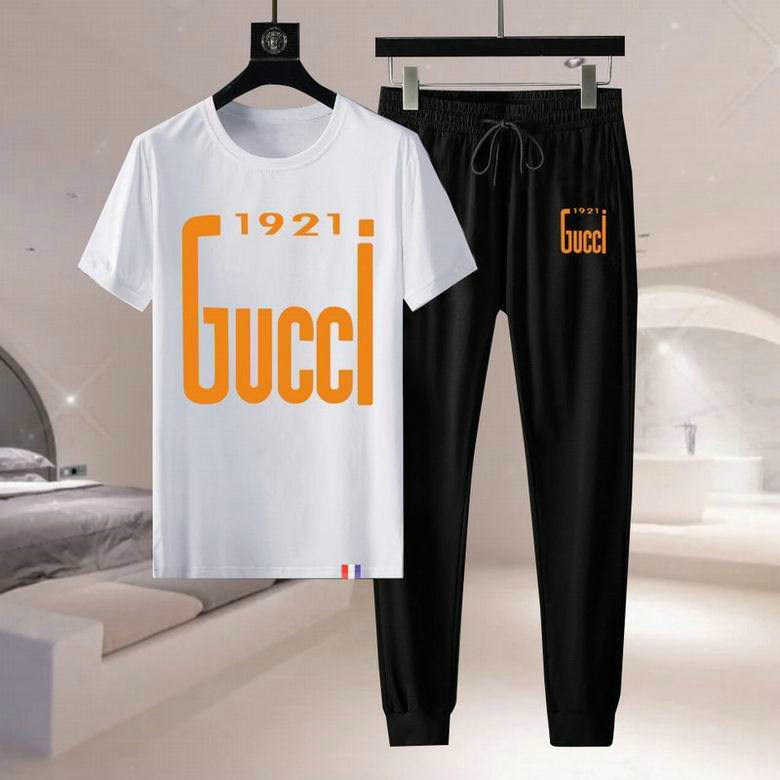 Wholesale Cheap G ucci Short Sleeve Tracksuits for Sale