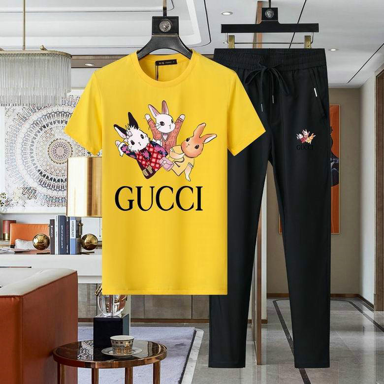 Wholesale Cheap G ucci Short Sleeve Tracksuits for Sale