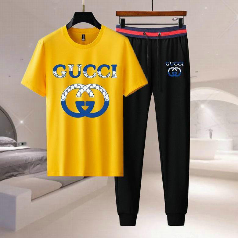 Wholesale Cheap G ucci Short Sleeve Tracksuits for Sale
