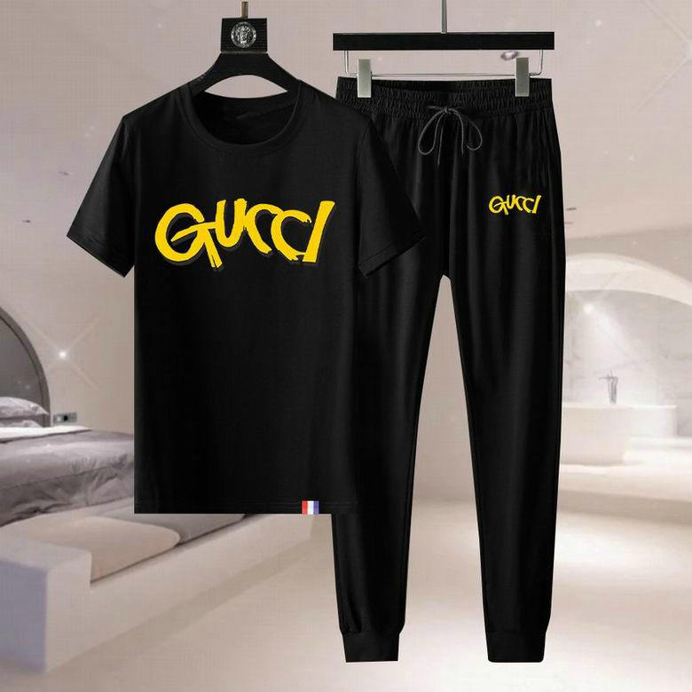 Wholesale Cheap Gucci Short Sleeve Tracksuits for Sale