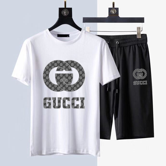 Wholesale Cheap G ucci Short Sleeve Tracksuit for Sale