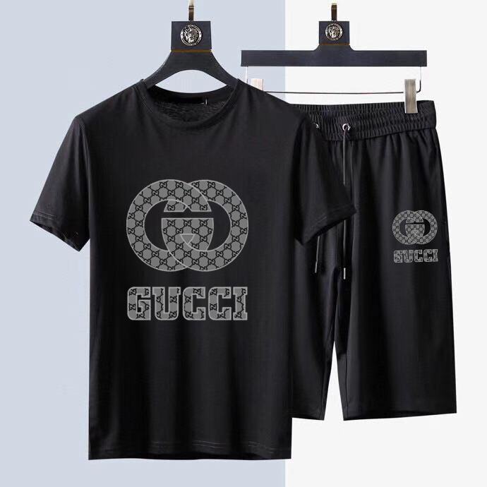 Wholesale Cheap G ucci Short Sleeve Tracksuit for Sale