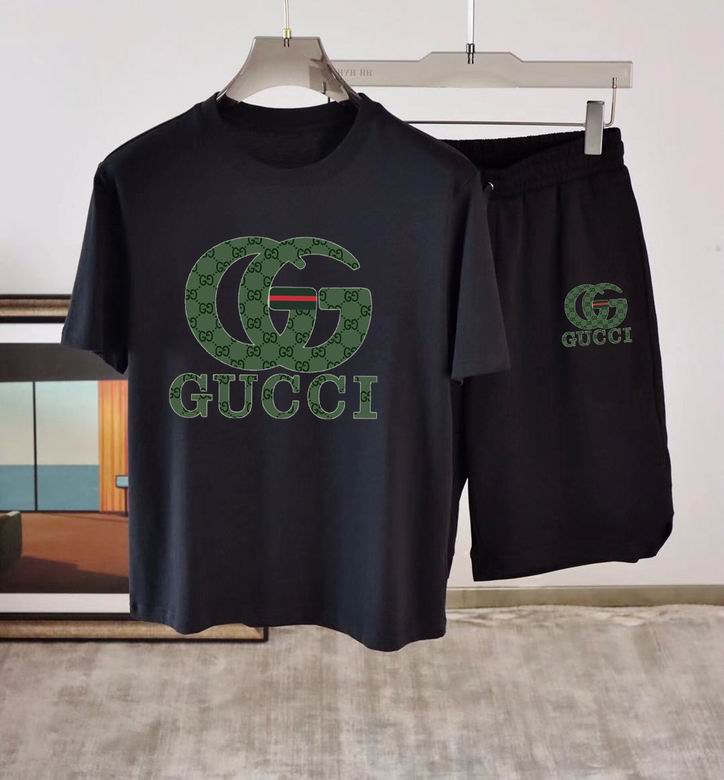 Wholesale Cheap G ucci Short Sleeve Tracksuit for Sale
