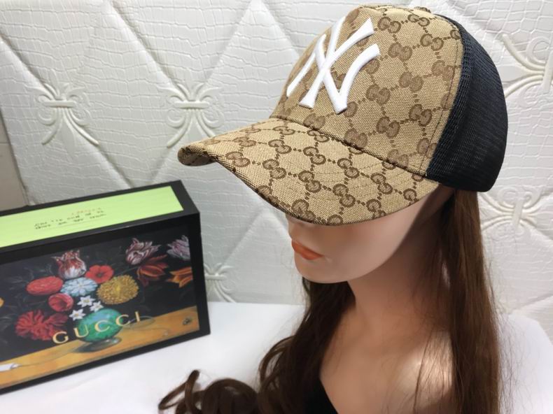 Wholesale Cheap G ucci Replica Designer Caps for Sale