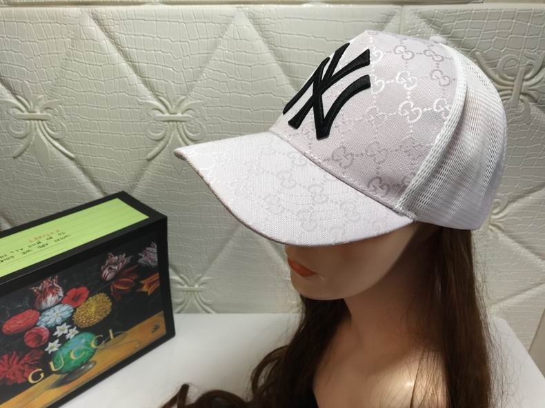 Wholesale Cheap G ucci Replica Designer Caps for Sale