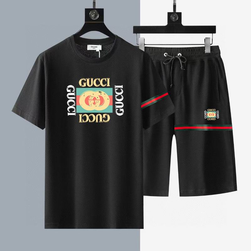 Wholesale High-quality G.ucci Short Sleeve Replica Designer Tracksuits Sets for sale
