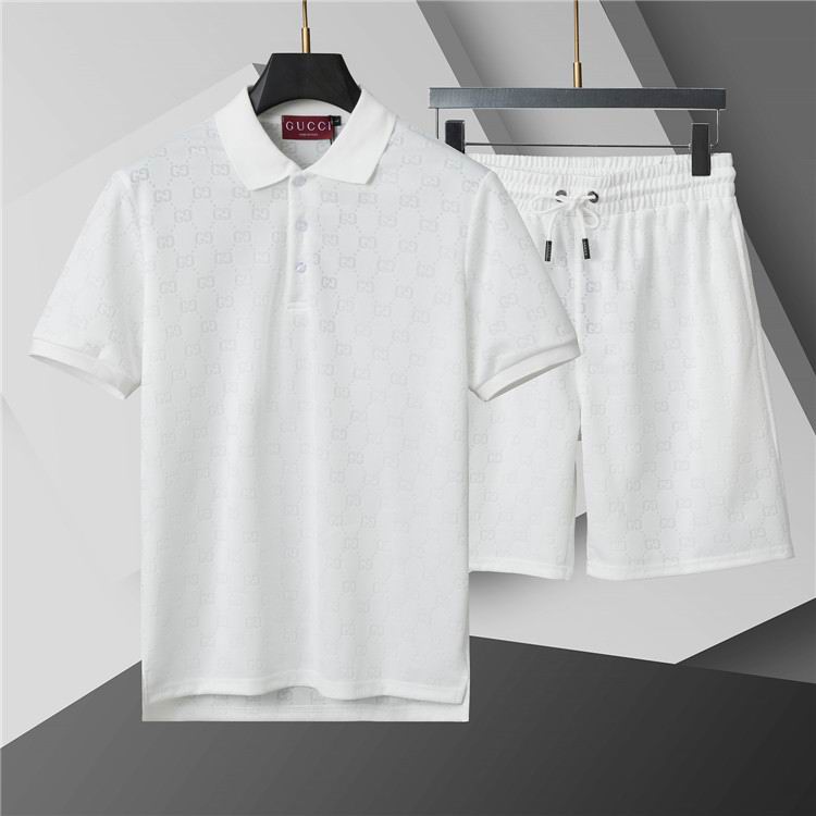 Wholesale Cheap G.ucci Short sleeve Tracksuit for Sale