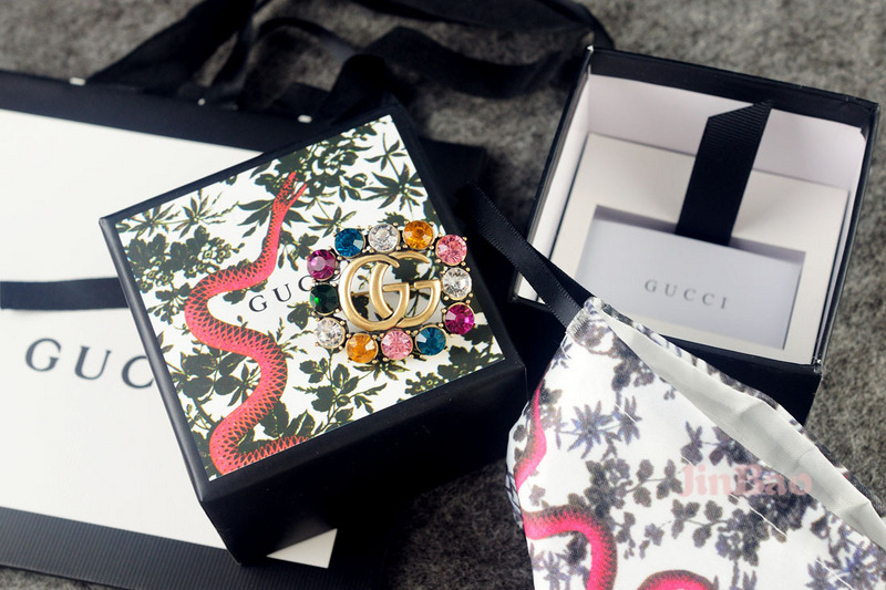 Wholesale Cheap Designer Brooches & Pins for Sale