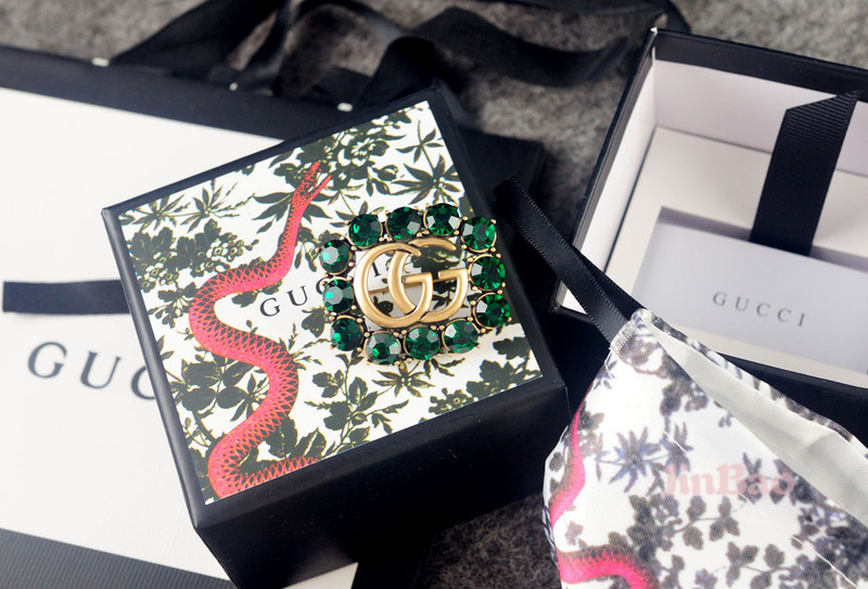 Wholesale Cheap Designer Brooches & Pins for Sale