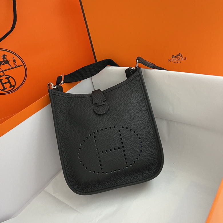 Wholesale Cheap AAA Hermes Evelyne Bags for Sale