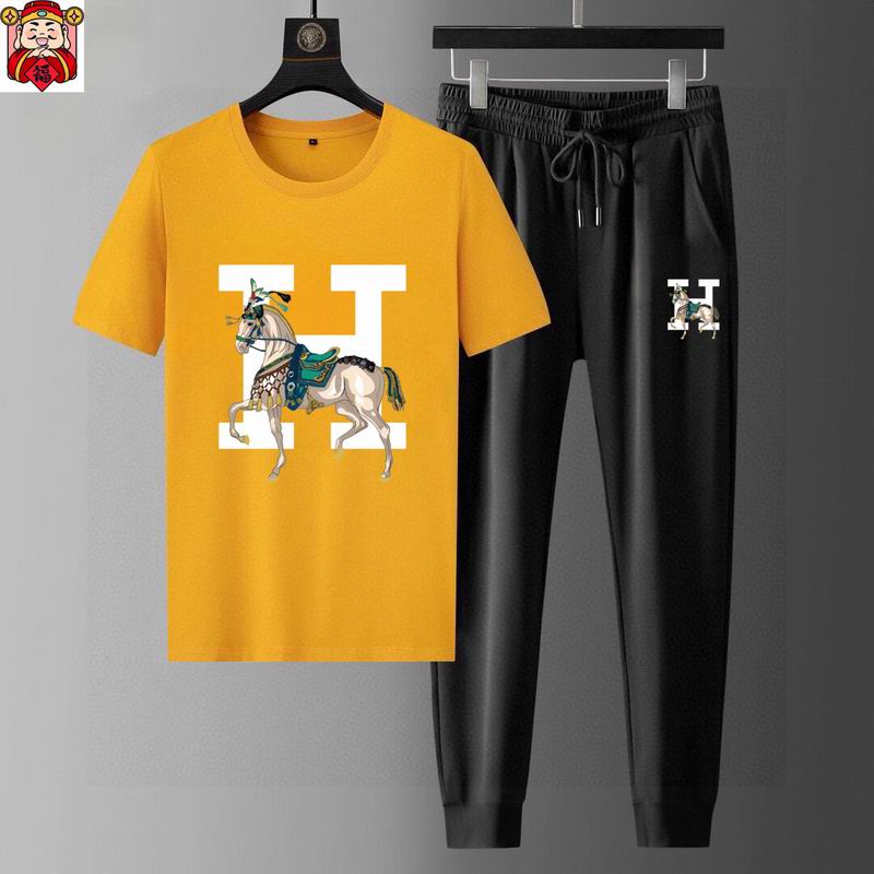 Wholesale High-quality Cheap Hermes Short Sleeve Replica Designer Tracksuits for sale