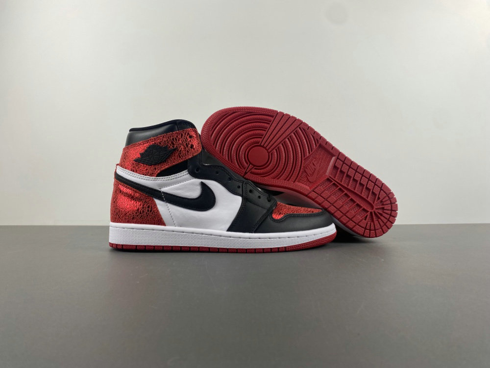 Jordan 1 High OG WMNS “Varsity Red” Sneaker FD2596-602