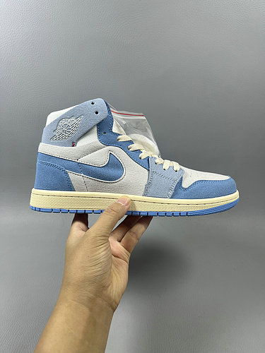 Jordan 1 High Zoom Air CMFT 2Phantom University Blue Sneaker DV1305-004