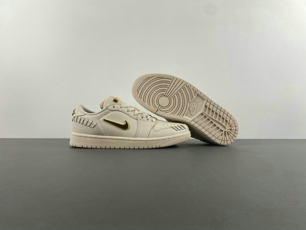 Jordan 1 Low Method of Make Legend Light Brown Metallic Gold FN5032-200