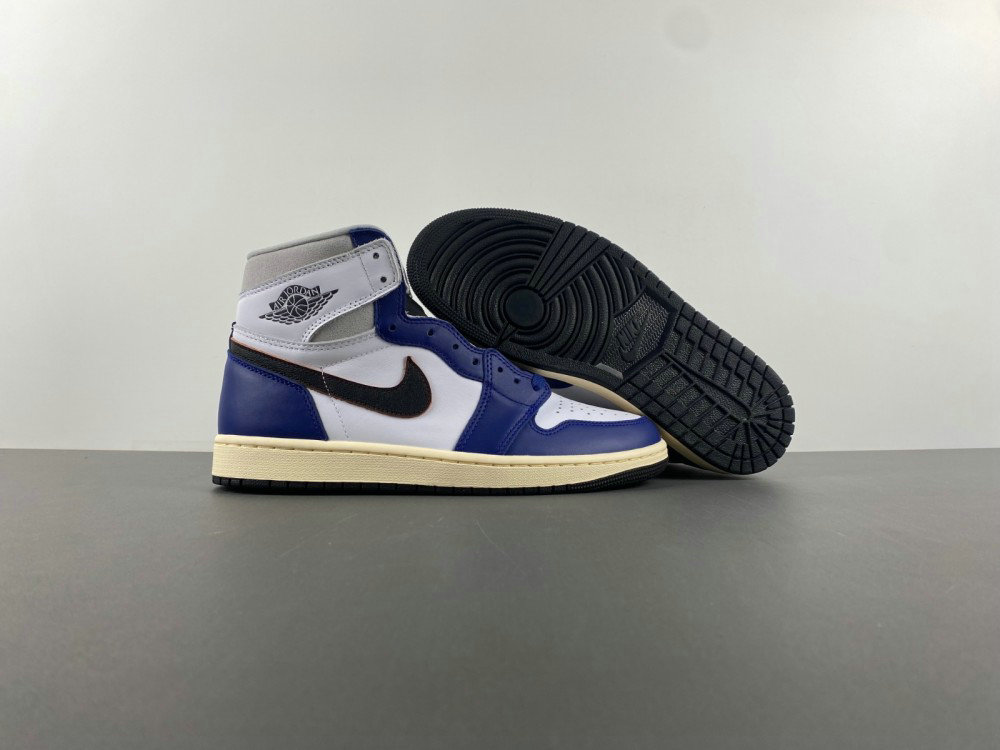 Jordan 1 Retro High OG Rare Air DZ5485-100