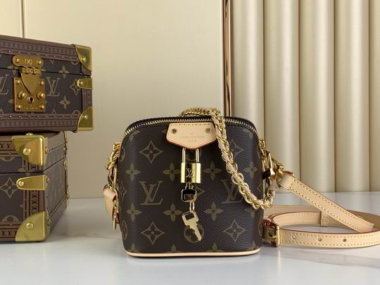 Wholesale High quality AAA Louis Vuitton Women Just In Case Monogram Canvas M47096 Shoulder Bags for Sale