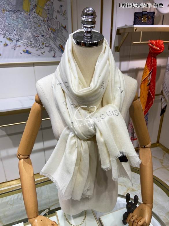 Wholesale Cheap LV Designer Scarves for Sale