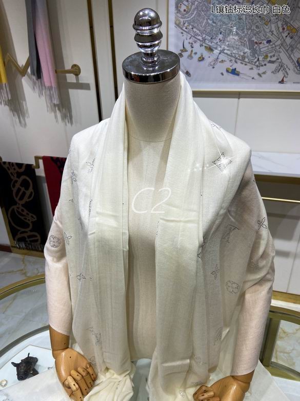 Wholesale Cheap LV Designer Scarves for Sale
