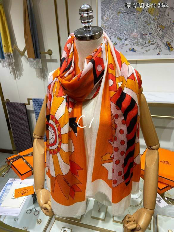 Wholesale Cheap LV Designer Scarves for Sale