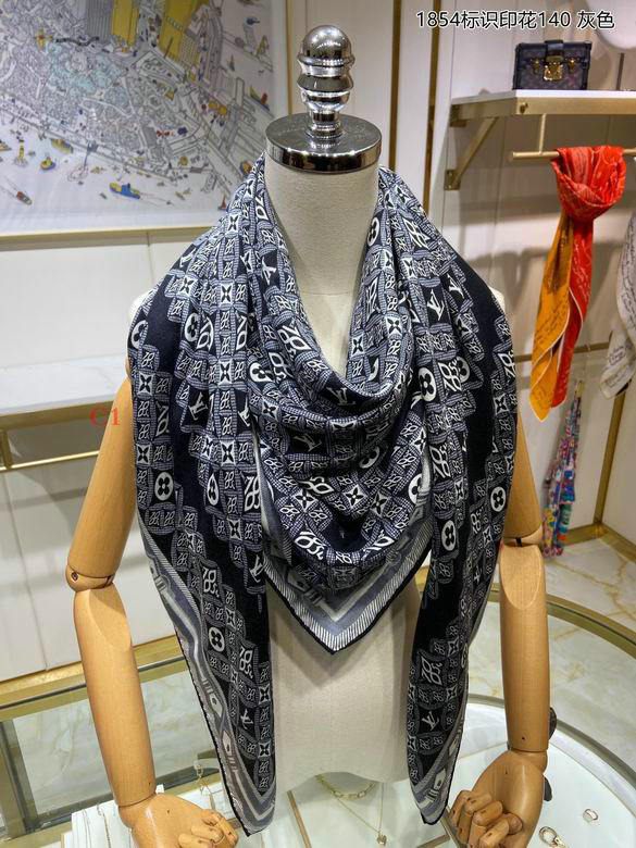 Wholesale Cheap LV Designer Scarves for Sale