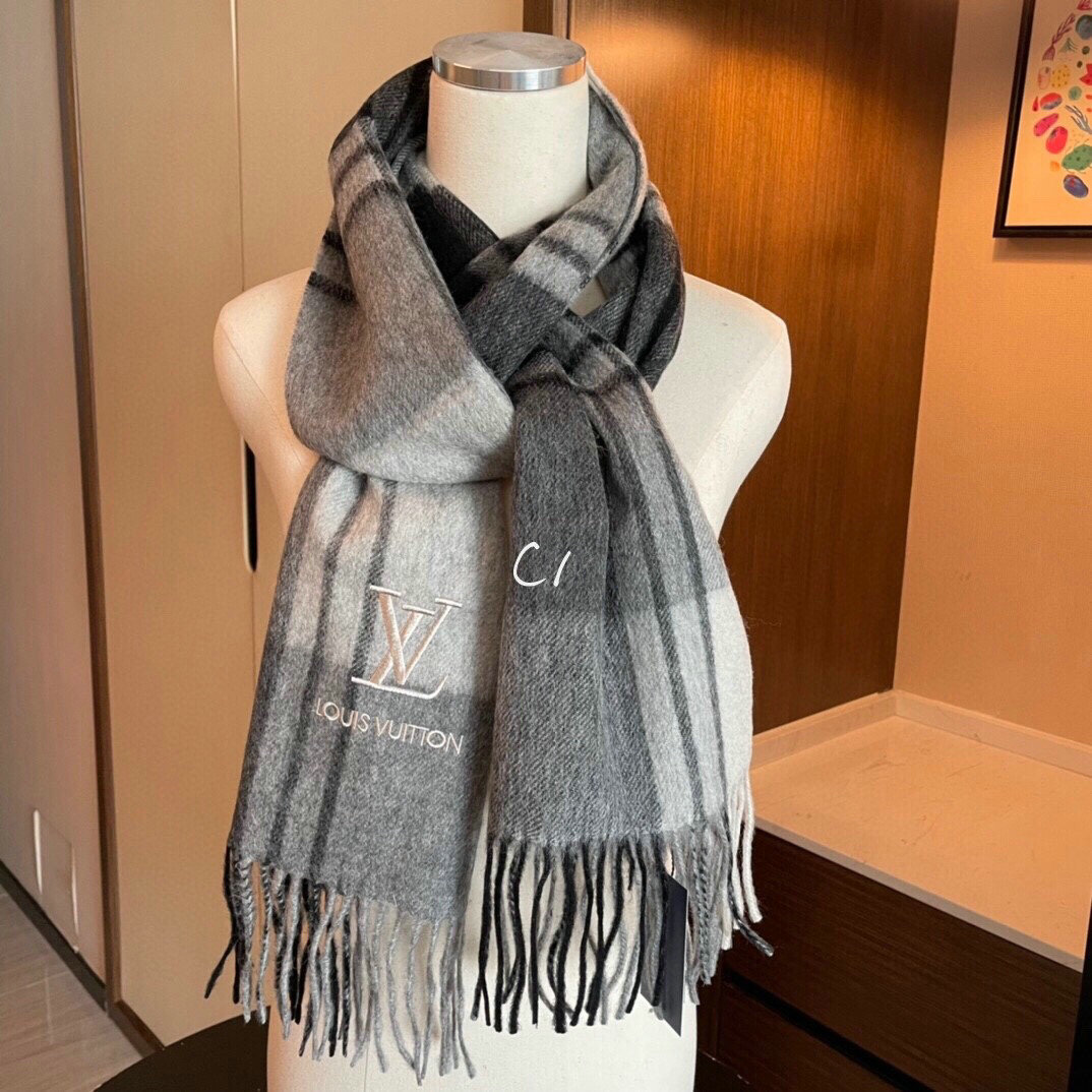 Wholesale Cheap LV Designer Scarves for Sale
