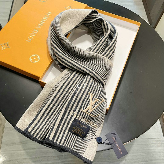 Wholesale Cheap LV Designer Scarves for Sale