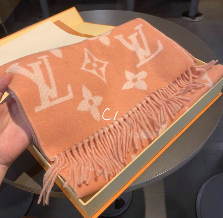 Wholesale Cheap LV Designer Scarves for Sale