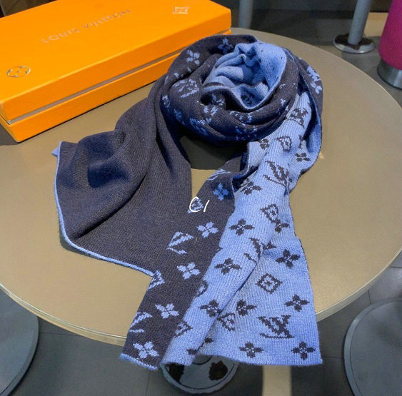 Wholesale Cheap LV Designer Scarves for Sale