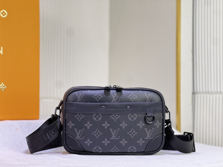 Wholesale Cheap Aaa Louis Vuitton Alpha Messenger Taigarama Bags for Sale