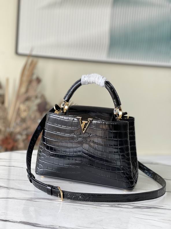 Wholesale Cheap Louis Vuitton Capucines WOMEN Handbags for Sale