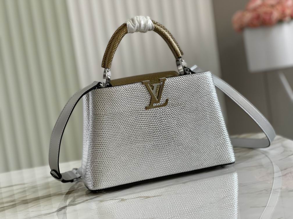 Wholesale Cheap Louis Vuitton Capucines Women Leather Tote Shoulder bags for Sale
