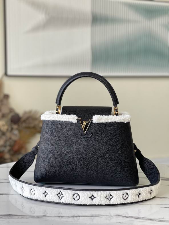 Wholesale Cheap Louis Vuitton Capucines WOMEN Leather Handbags for Sale