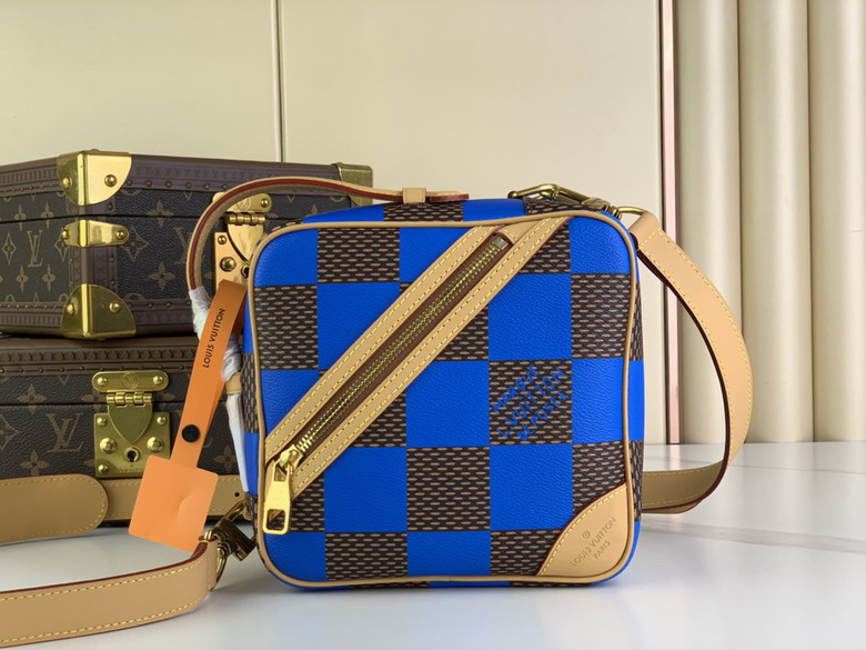 Wholesale High quality AAA Louis Vuitton Chess Messenger Replica Designer Bags for Sale