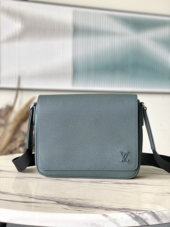 Wholesale Cheap Aaa Louis Vuitton Messenger Bags for Sale