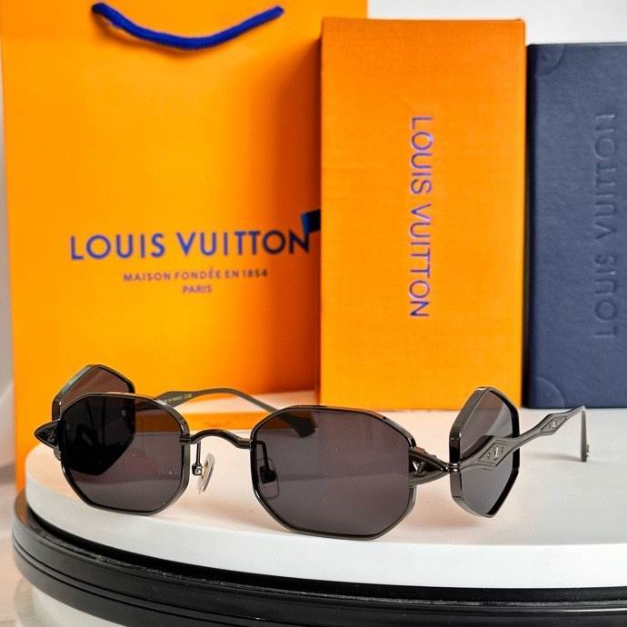 Wholesale Cheap High Quality Louis Vuitton Replica Sunglasses AAA for Sale