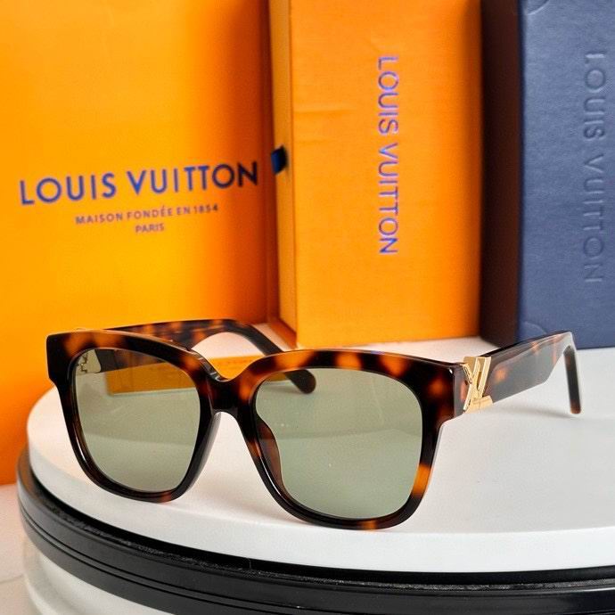 Wholesale Cheap High Quality Louis Vuitton Replica Sunglasses AAA for Sale