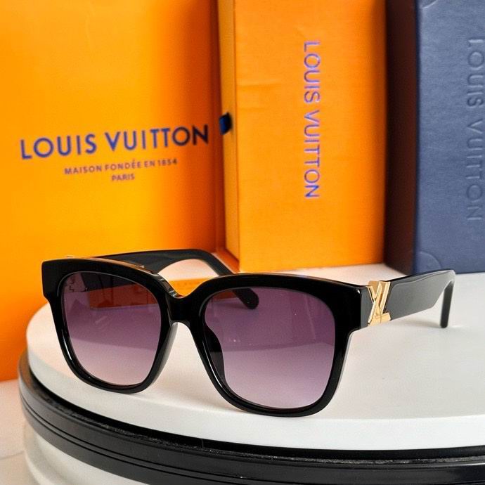 Wholesale Cheap High Quality Louis Vuitton Replica Sunglasses AAA for Sale