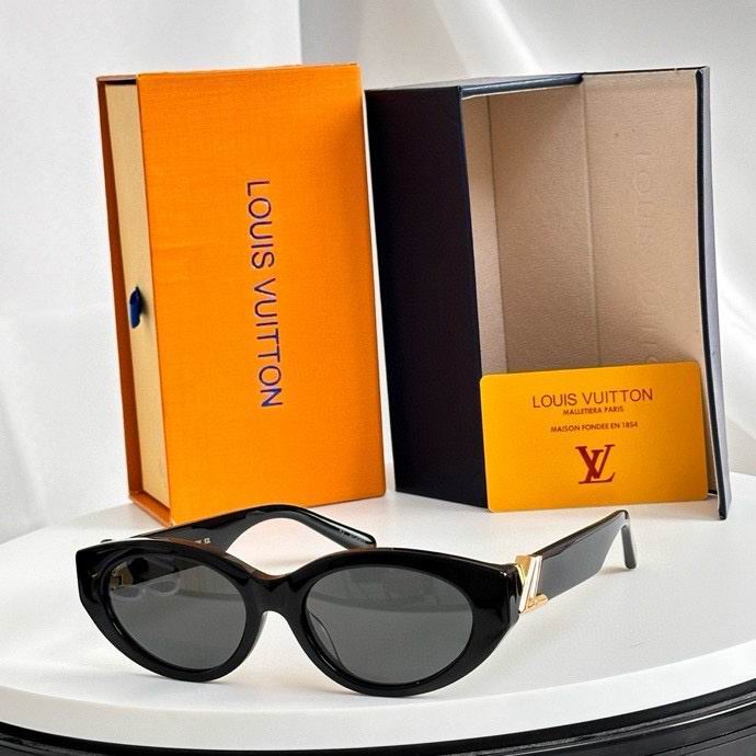Wholesale Cheap High Quality Louis Vuitton Replica Sunglasses AAA for Sale