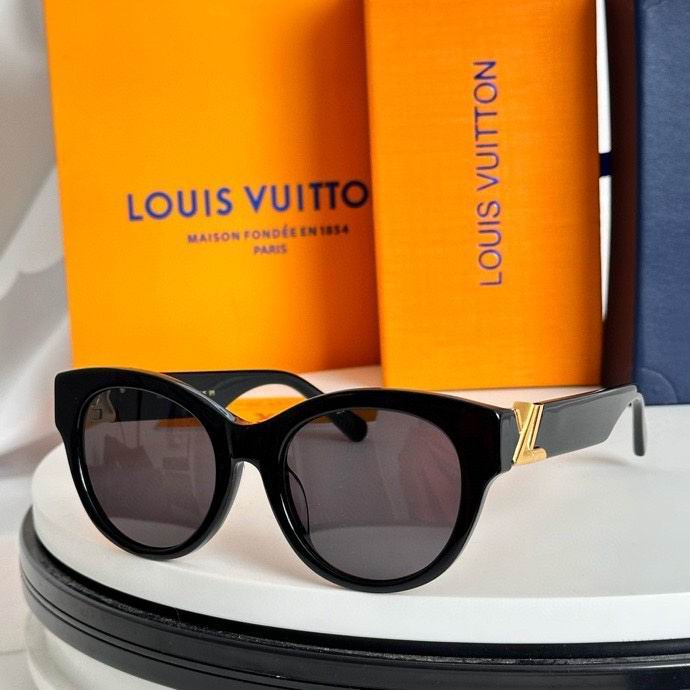 Wholesale Cheap High Quality Louis Vuitton Replica Sunglasses AAA for Sale