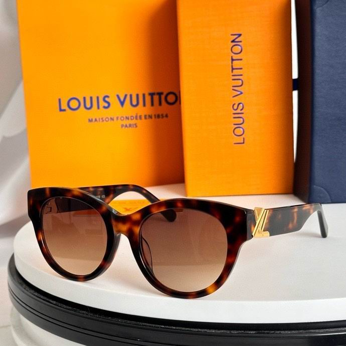 Wholesale Cheap High Quality Louis Vuitton Replica Sunglasses AAA for Sale