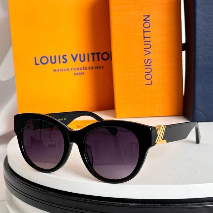 Wholesale Cheap High Quality Louis Vuitton Replica Sunglasses AAA for Sale