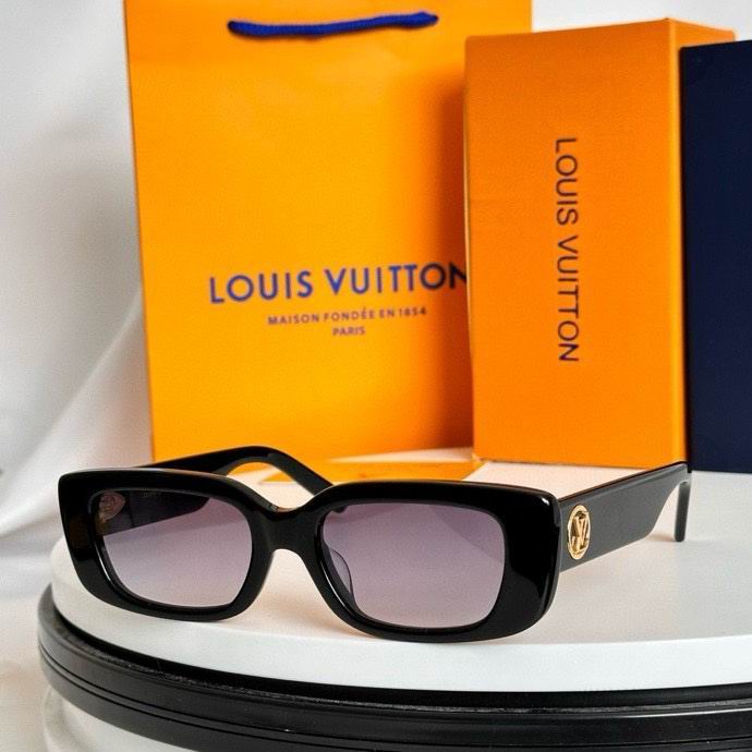 Wholesale Cheap High Quality Louis Vuitton Replica Sunglasses AAA for Sale