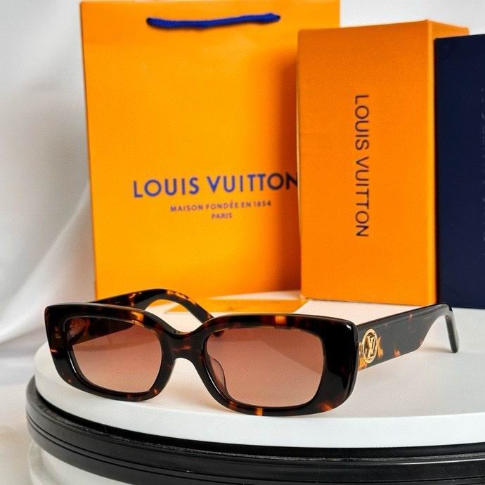 Wholesale Cheap High Quality Louis Vuitton Replica Sunglasses AAA for Sale