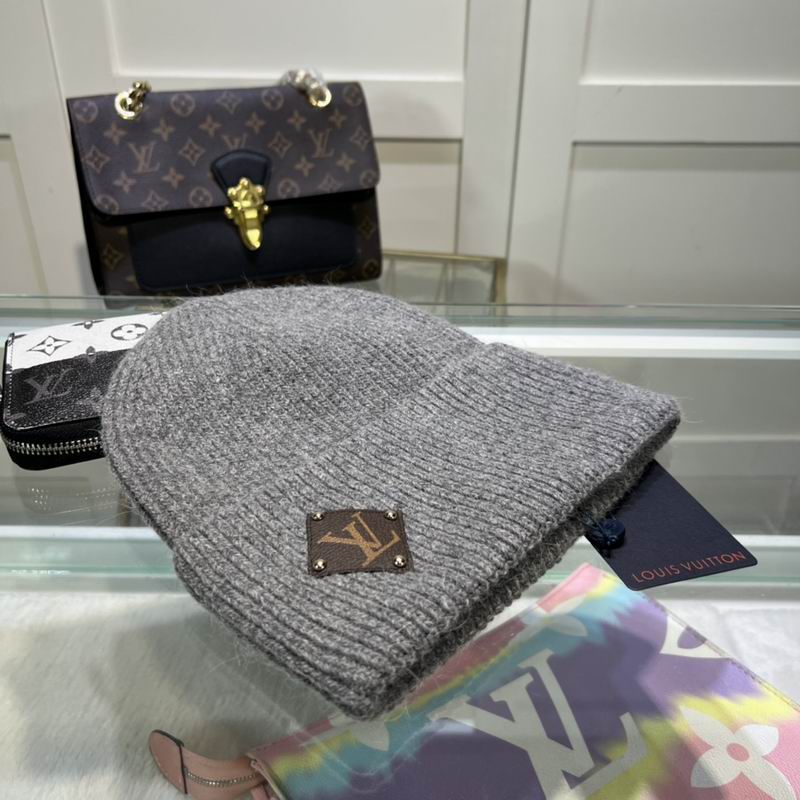 Wholesale Cheap Louis Vuitton Replica Designer Beanies for Sale