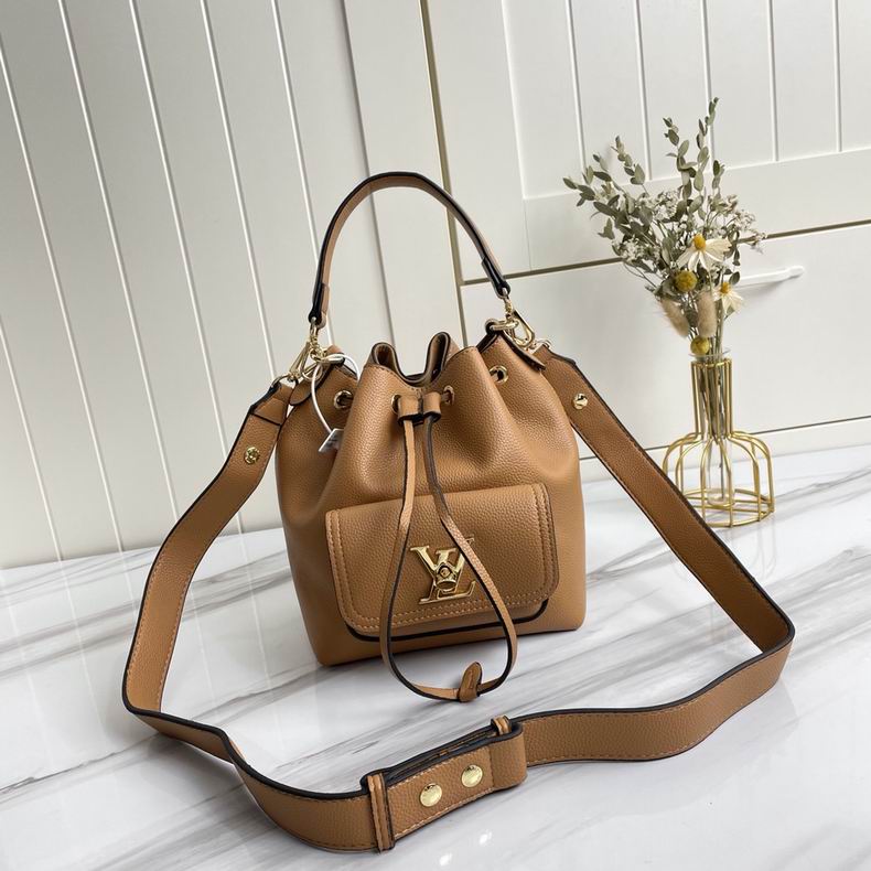 Wholesale Cheap Louis Vuitton Lockme Bucket bags for Sale