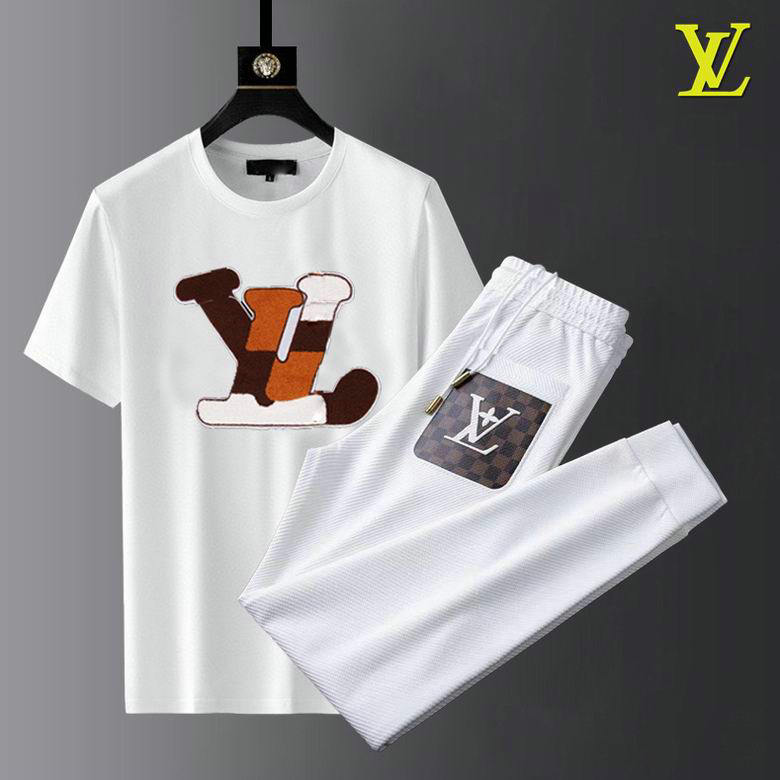 Wholesale Cheap LV Designer Tracksuits for Sale